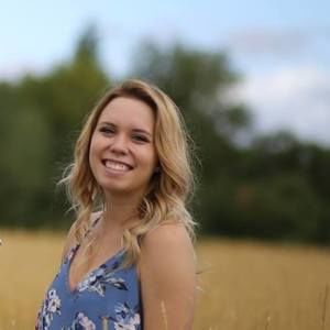 Meet your Posher, Valerie